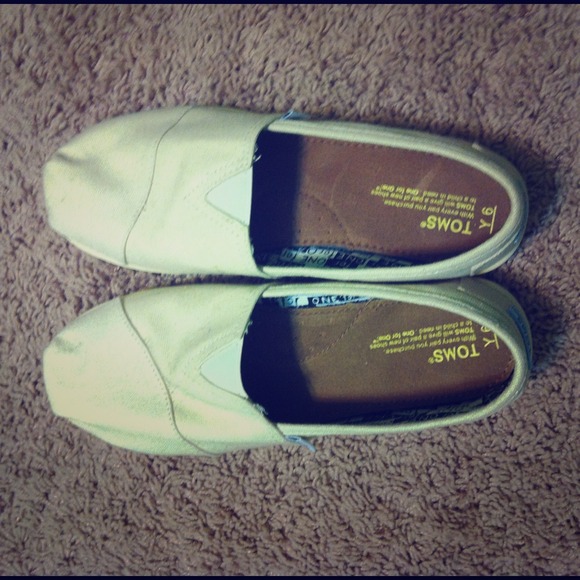 CREAM TOMS!