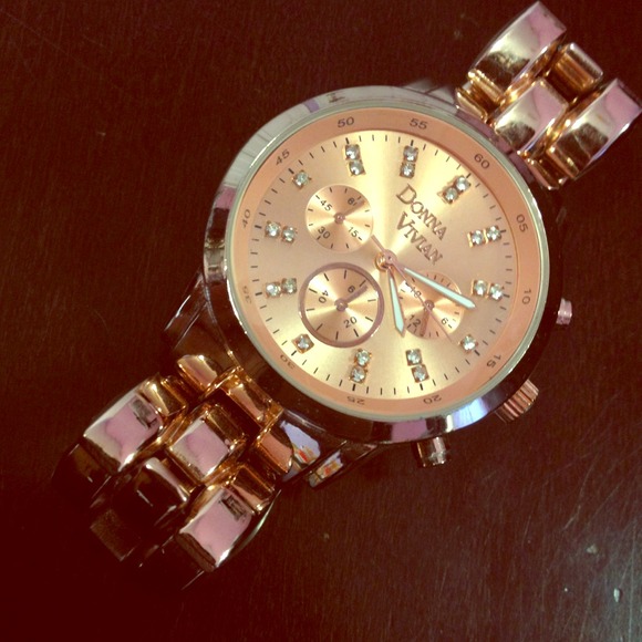 donna vivan watch