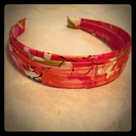 Genuine Vera Bradley silky headband