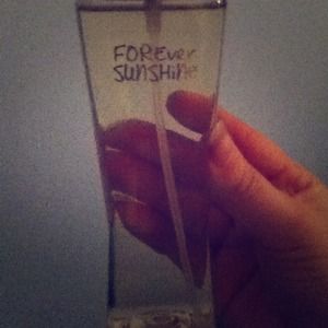 Forever sunshine perfume:)