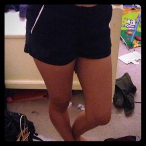 navy shorts