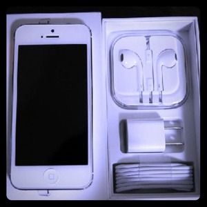 Brand new at&t iphone 5 white