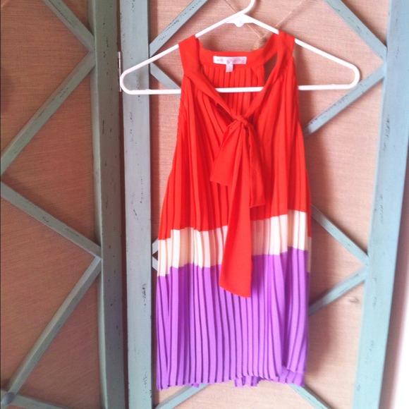 🚩TRADED Bundle Sleeveless blouse and J brand