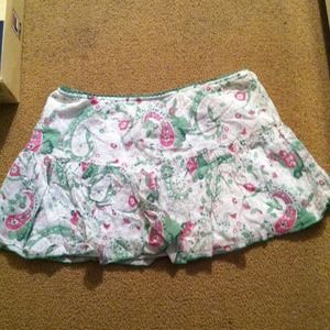 Cute summer frilly skirt!