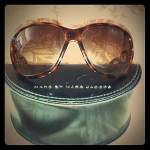 Marc Jacob Sunglasses - authentic-