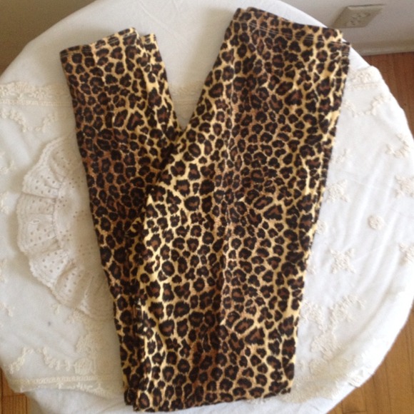 Vintage Leopard leggings
