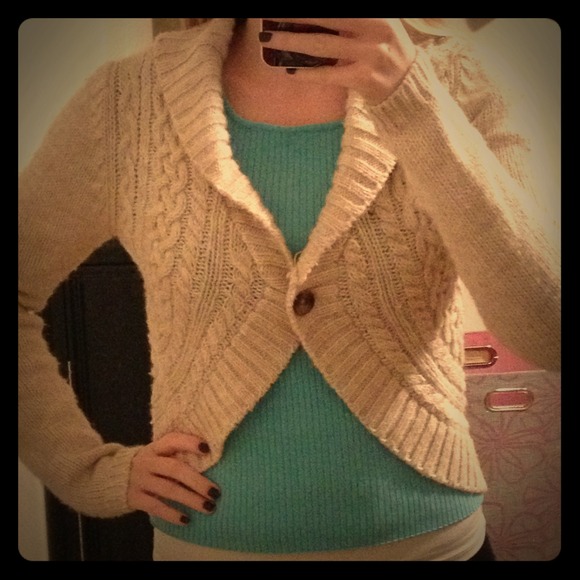 Aero oatmeal sweater