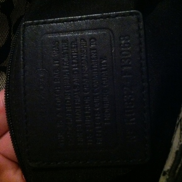⭕Sold⭕Coach-Authentic - Picture 2 of 4