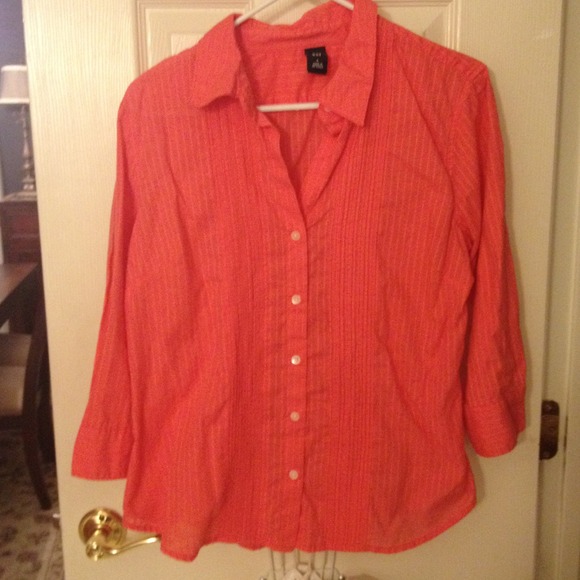 GAP Button Down Shirt