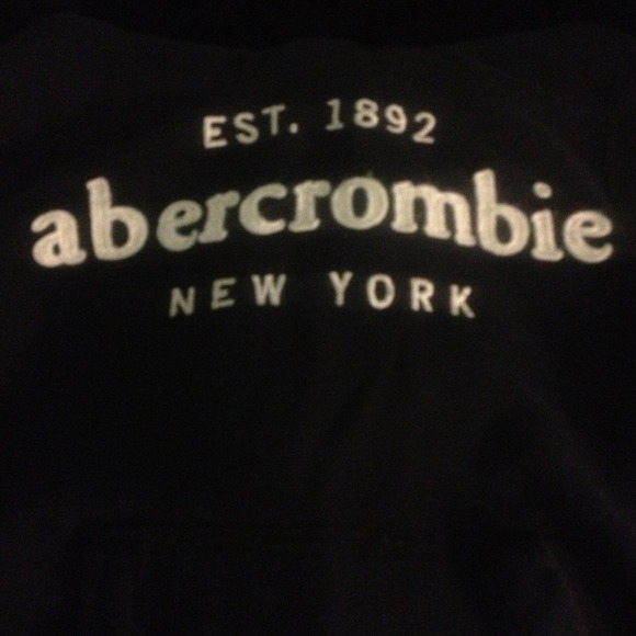 Abercrombie sweatshirt - Picture 2 of 3