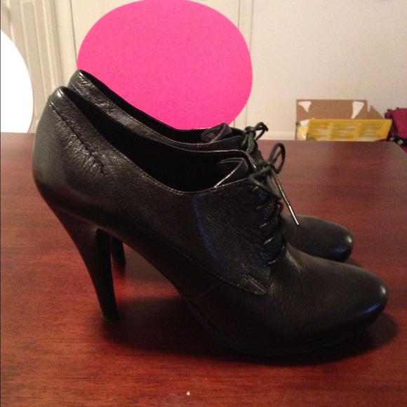SOLD!!! Genuine leather high Heel ankle boots
