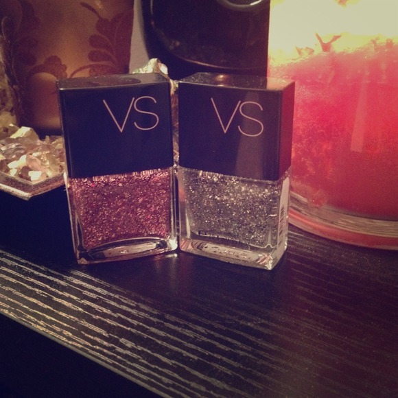 Victoria's Secret Glitter nail polish