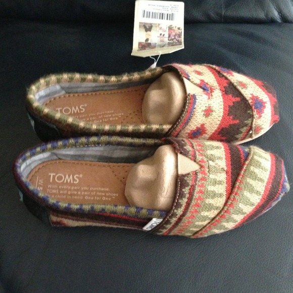 Women toms shoes