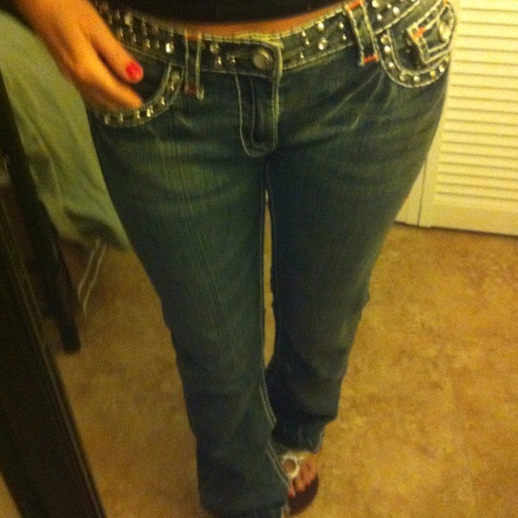 Jeans - Picture 3 of 4