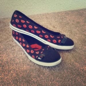 Vans Black and Red Flats