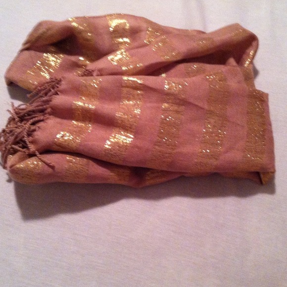 ⛔RESERVED⛔Shimmery Beige Scarf