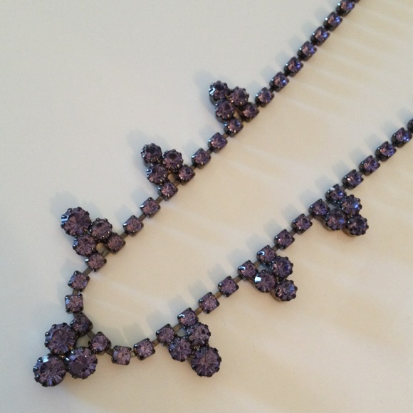 🔥REDUCED🔥 Vintage rhinestone wreath necklace - Picture 2 of 4