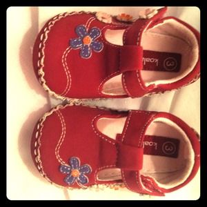 Size 3 Velcro Slip Ons