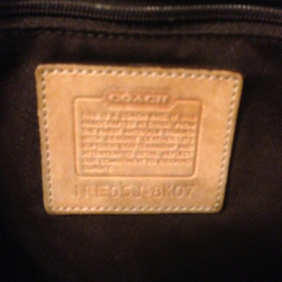 🎀SOLD🎀Coach Handbag - Picture 3 of 3