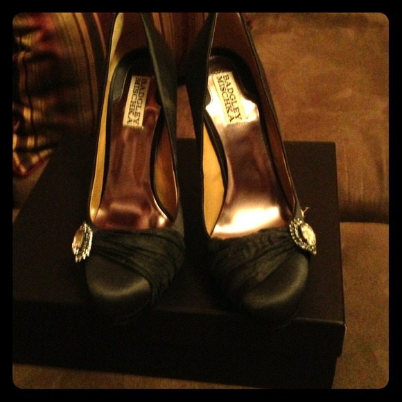 Beautiful Odell Grysat black shoes