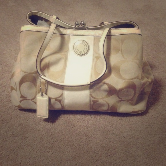 💰Price Reduction💰AUTHENTIC COACH PURSE