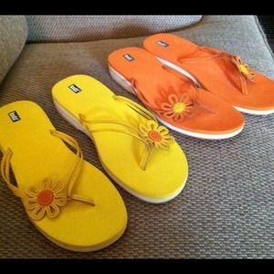 $10 For two pair of keds