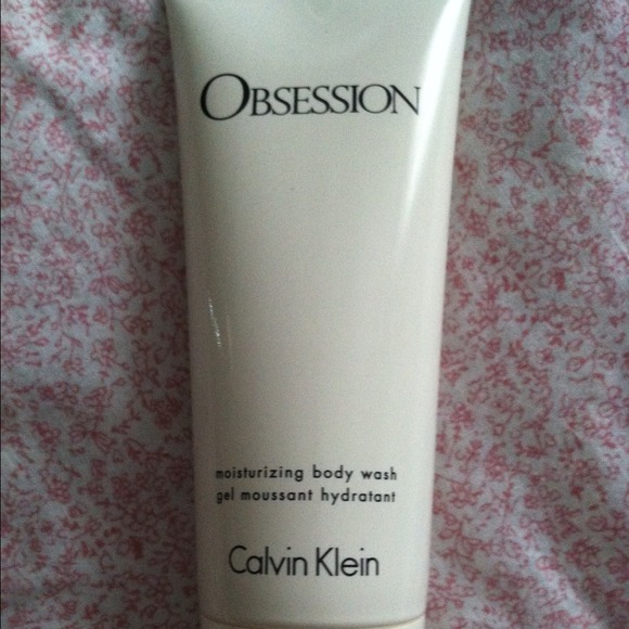 CALVIN KLEIN OBSESSION SILKENING BODY LOTION
