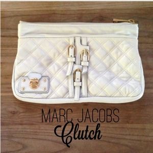 🎉Host Pick! ⬇️Price Reduced! Marc Jacobs Clutch