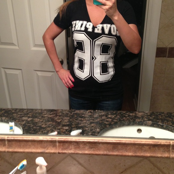 SOLD!!!Victoria secret top s xs 😉