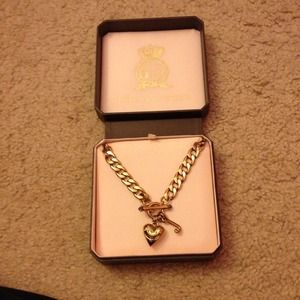 Bundle! Juicy bracelet and necklace starter!