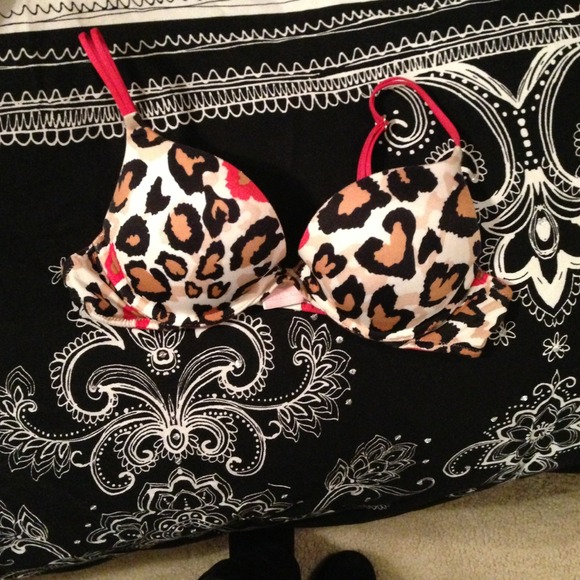 Victoria secret bra