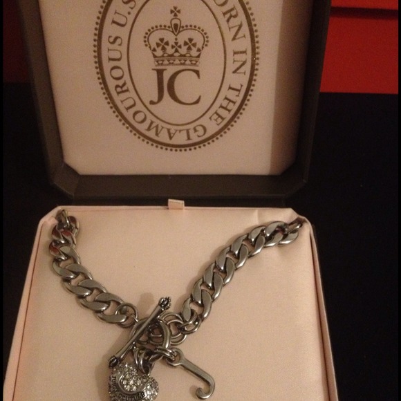 Juicy Necklace - Picture 2 of 2