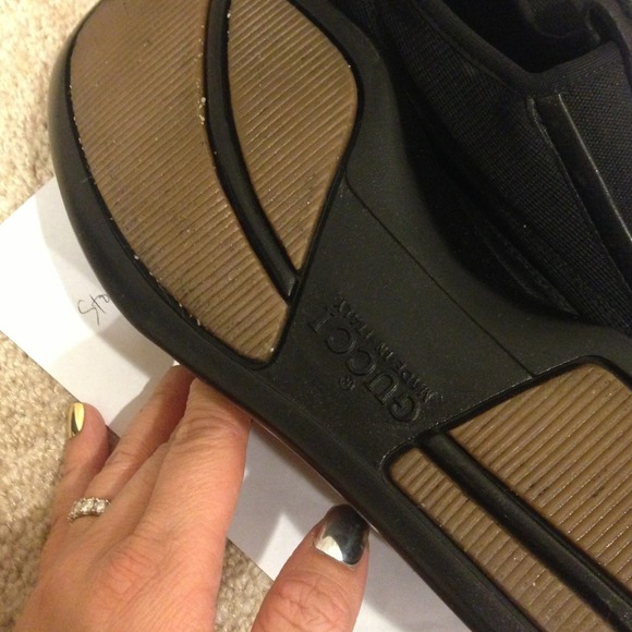 Gucci walking shoes - Picture 2 of 2