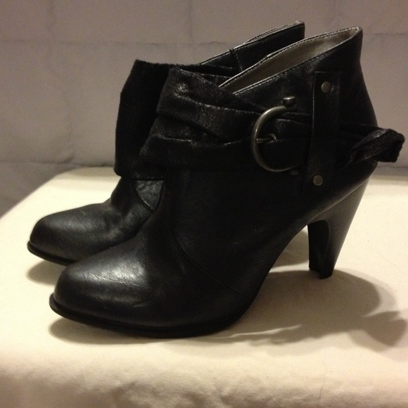 Ankle boots