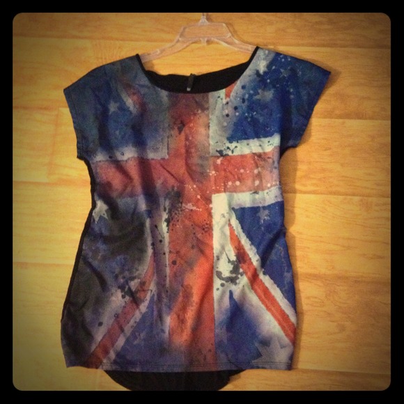 ❌SOLD❌British Flag Grunge Shirt - Picture 1 of 2