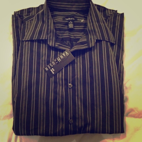 REDUCED!! NWT VanHeusen long sleeve collar shirt