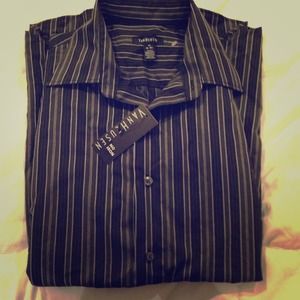 REDUCED!! NWT VanHeusen long sleeve collar shirt