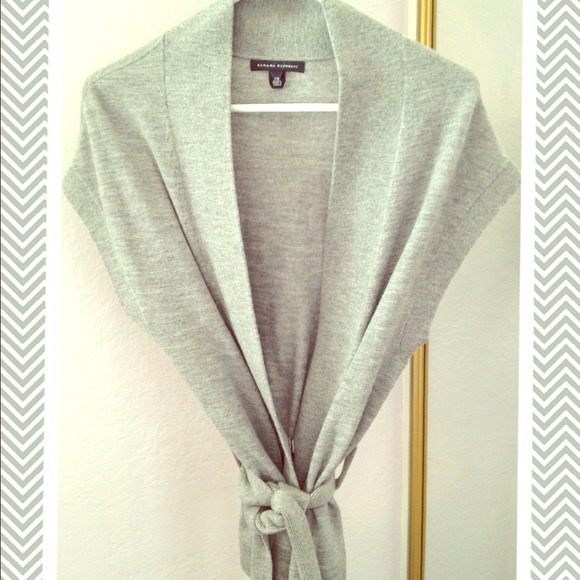 ***Sold in bundle***  %100 wool Banana republic