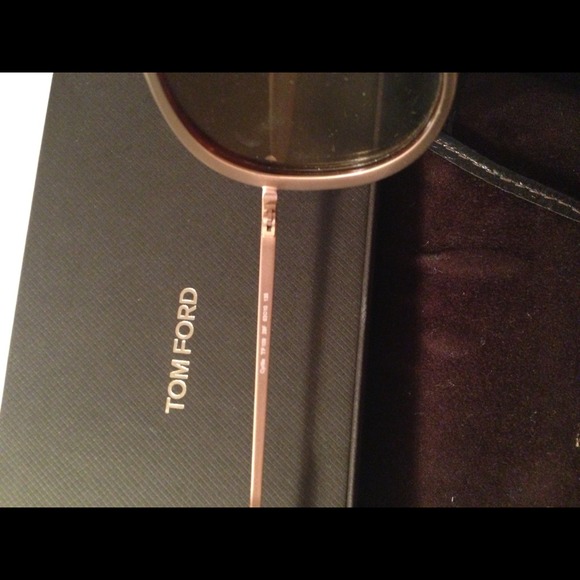 Tom Ford Cyrille Sunglasses - Picture 3 of 4