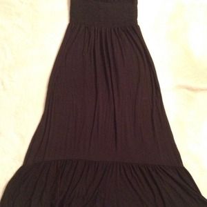 Black strapless dress