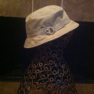 Banana Republic Hat