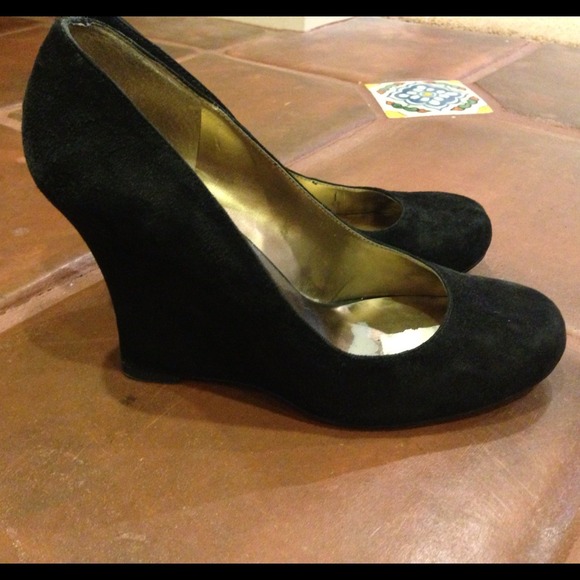 Nine West Suede Wedges