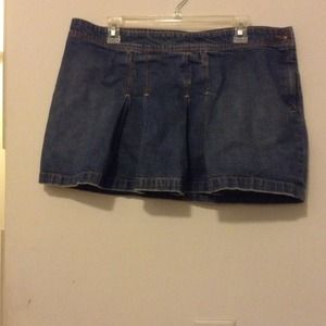 Old navy jean skirt size 14