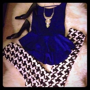 Reserved bundle 4 dvaanne tops & leggings bundle