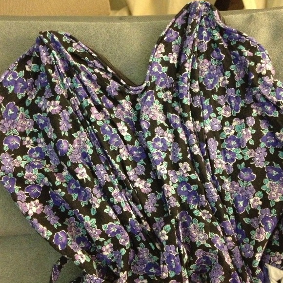 SALE❗Blue Floral Dress - Picture 3 of 4