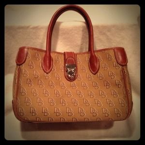 Reduced NWOT Tan Double Handle Dooney & Bourke