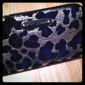 ❤REDUCED❤ BETSEY JOHNSON cheetah wallet