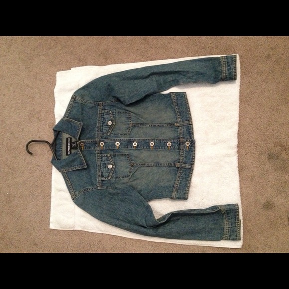 Express jean jacket! - Picture 2 of 3