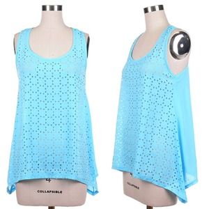 Cut out shape chiffon top