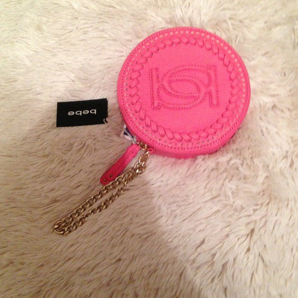 🎀SOLD🎀Bebe Gia Wristlet